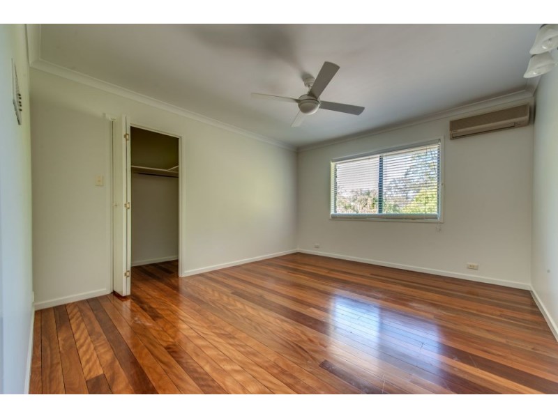 1167 Mt Gravatt Capalaba Rd, Burbank QLD 4156