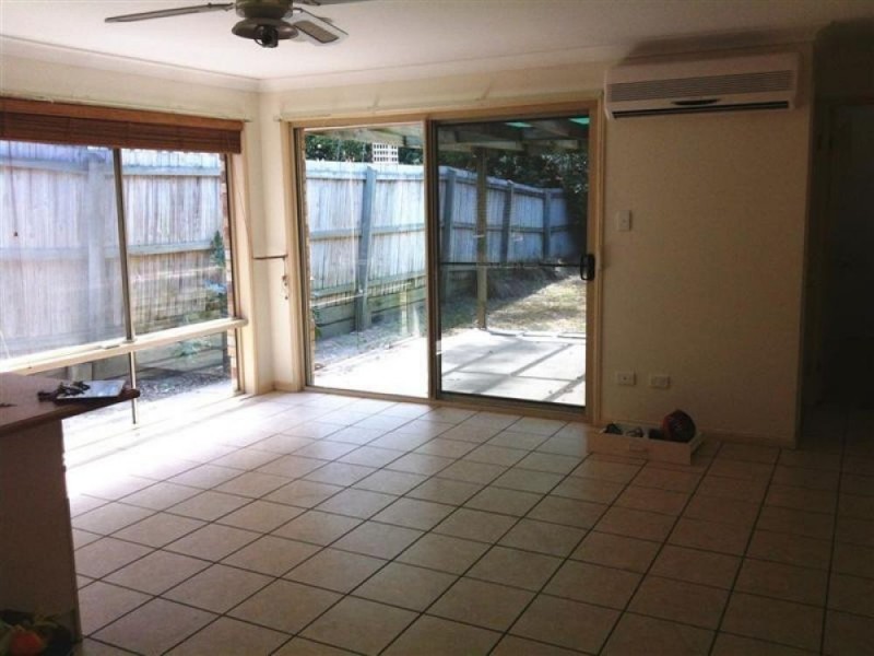 5 Fraser Place, Forest Lake QLD 4078