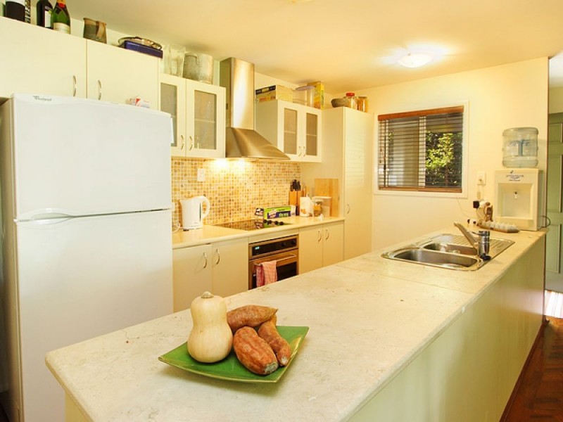 22 Gramere Avenue, Ashgrove QLD 4060