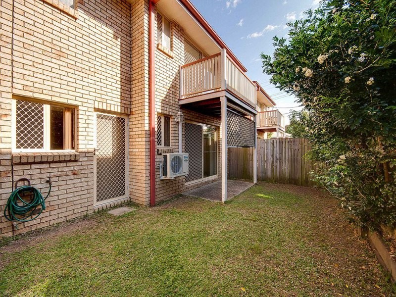 2/14 School Road, Stafford QLD 4053
