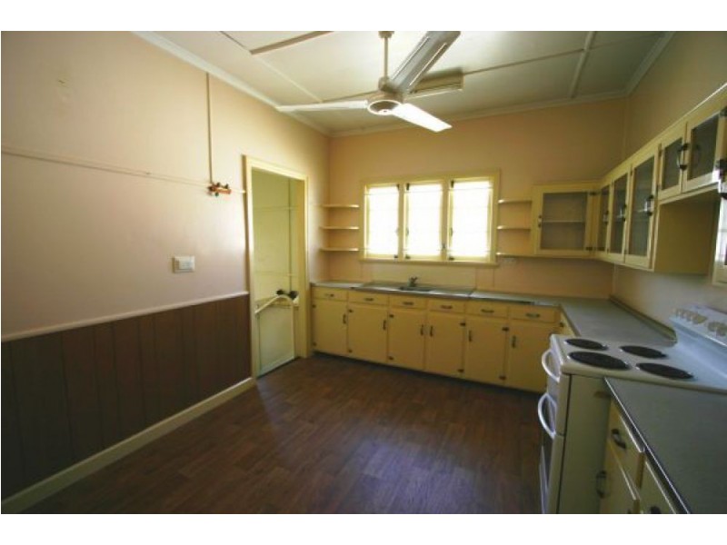 18 Gamelin Crescent, Stafford QLD 4053