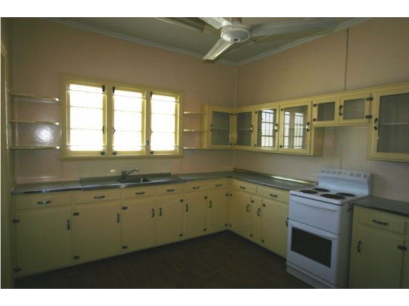 18 Gamelin Crescent, Stafford QLD 4053