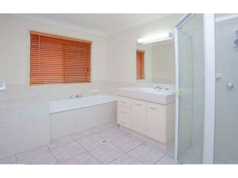 35 Heath Street, Forest Lake QLD 4078