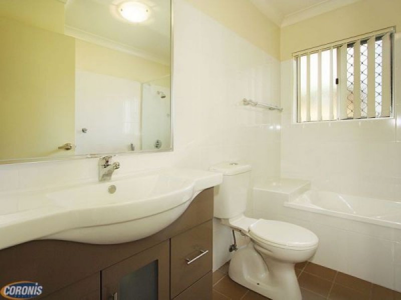 12/2a White Street, Everton Park QLD 4053