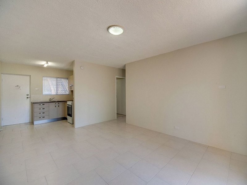 1/32 Grasspan Street, Zillmere QLD 4034