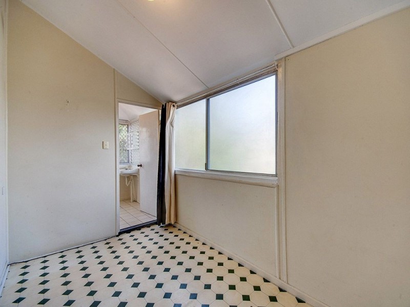 1/115 Days Rd, Grange QLD 4051