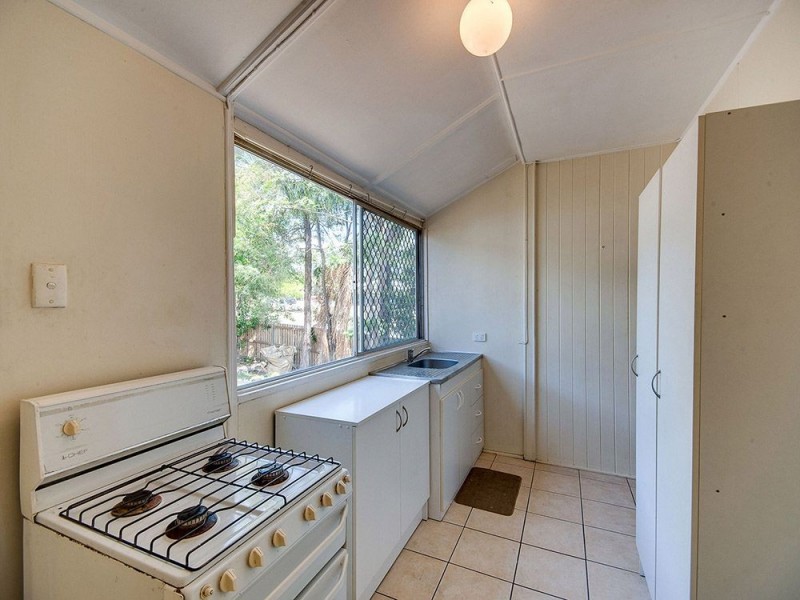 1/115 Days Rd, Grange QLD 4051