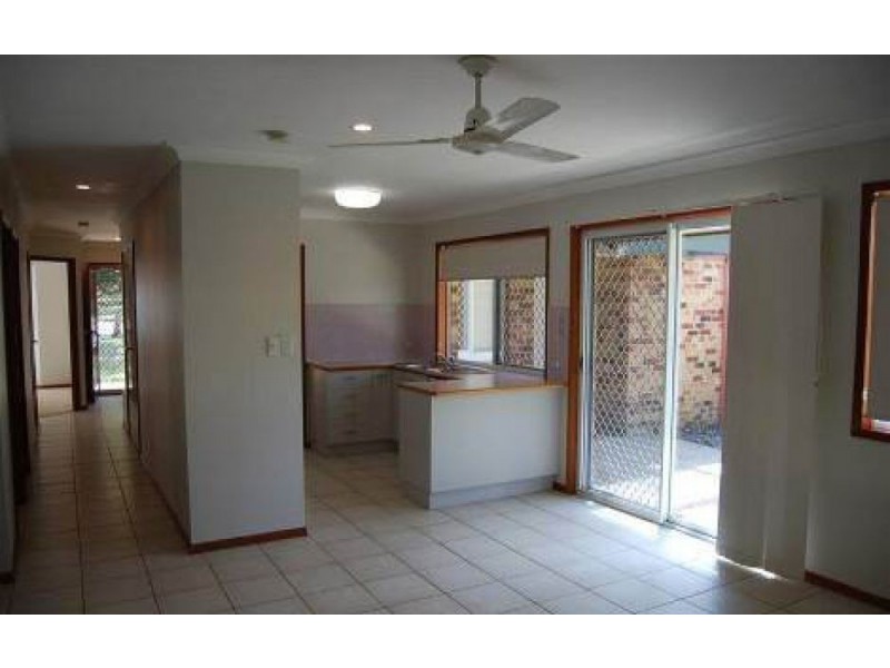 130 Banksia Circuit, Forest Lake QLD 4078