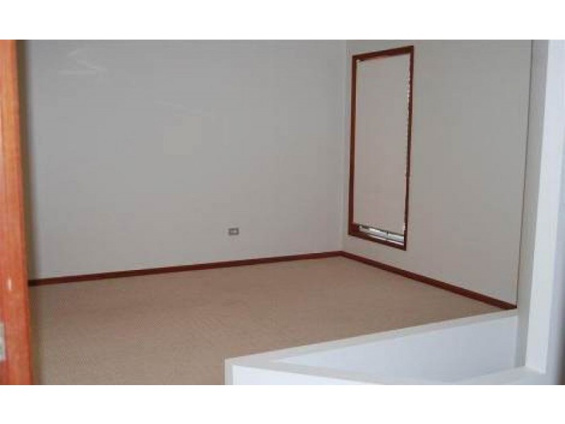 130 Banksia Circuit, Forest Lake QLD 4078