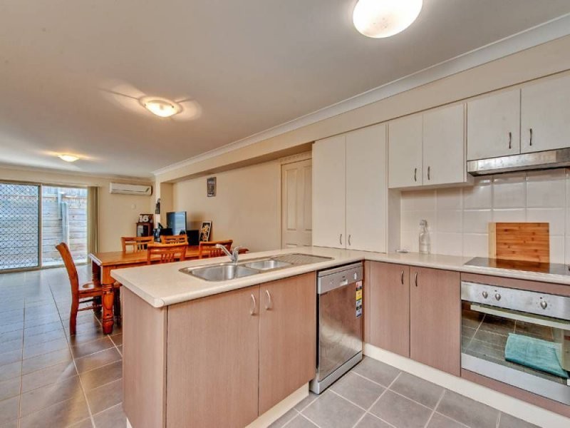 9/154 River Hills Rd, Eagleby QLD 4207