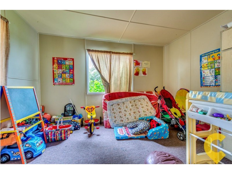 18 Bellhaven Drive, Bundamba QLD 4304