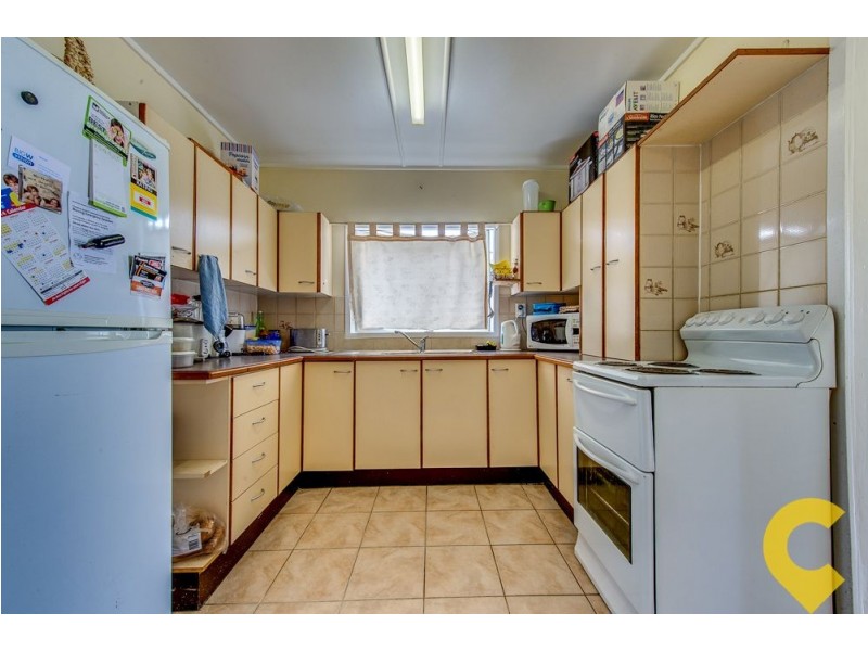 18 Bellhaven Drive, Bundamba QLD 4304
