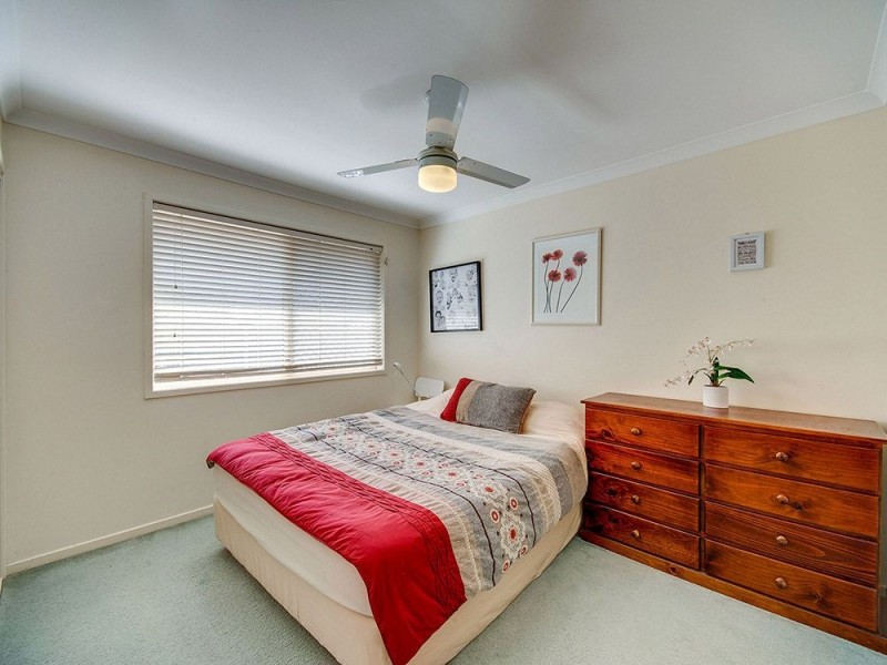 137 Cambridge Street, Fitzgibbon QLD 4018