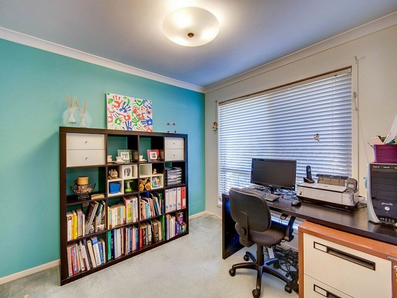 137 Cambridge Street, Fitzgibbon QLD 4018