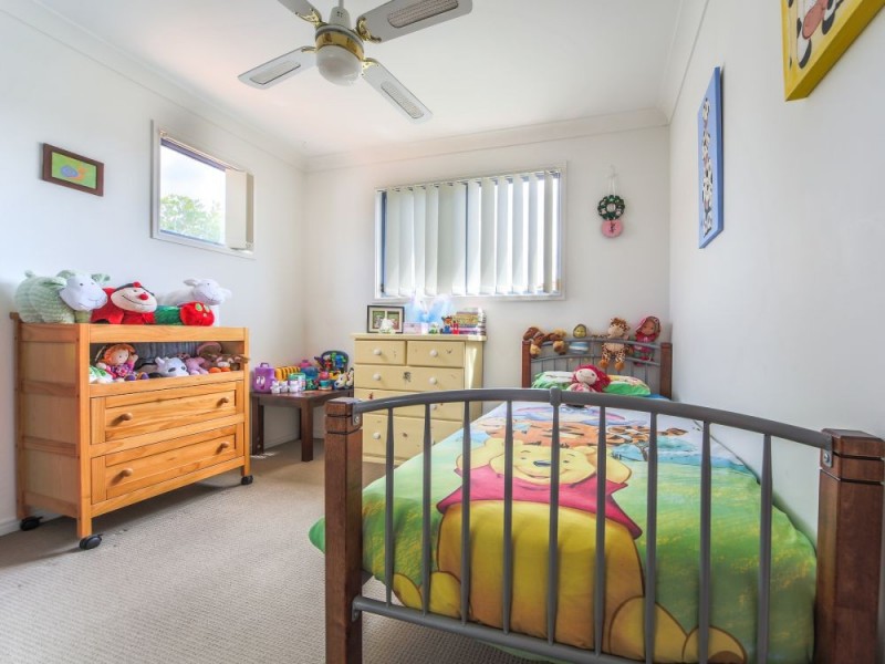 30/2 Studio Drive, Pacific Pines QLD 4211