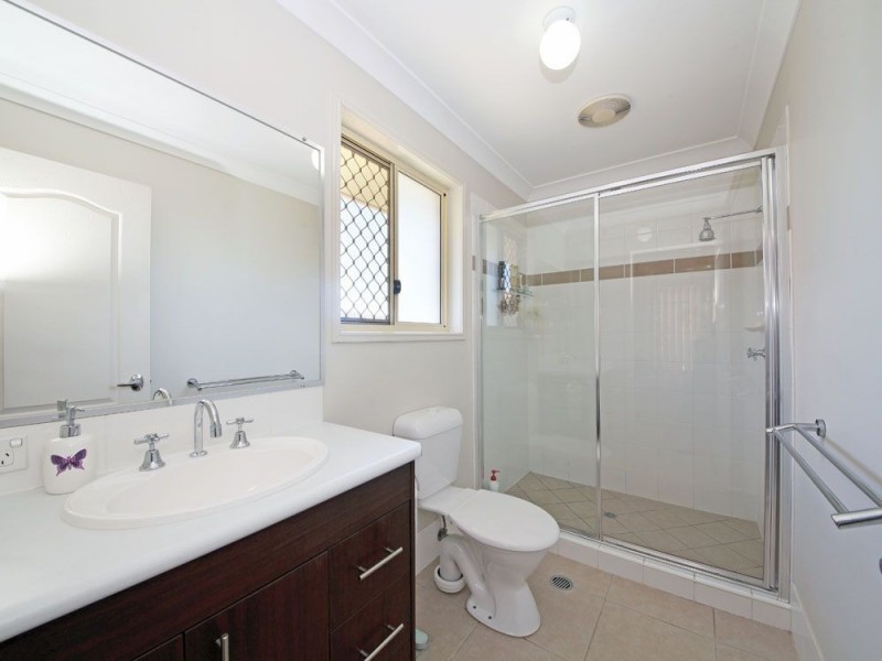 17 Riverbend Crescent, Morayfield QLD 4506