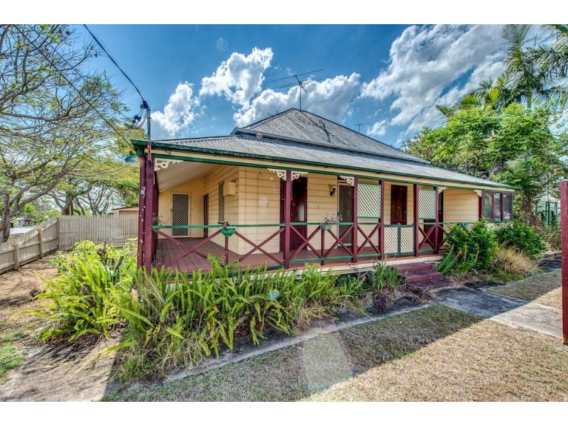 85 Thorn Street, Ipswich QLD 4305