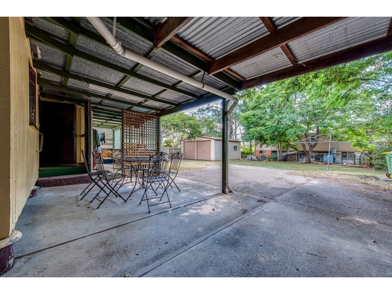 85 Thorn Street, Ipswich QLD 4305