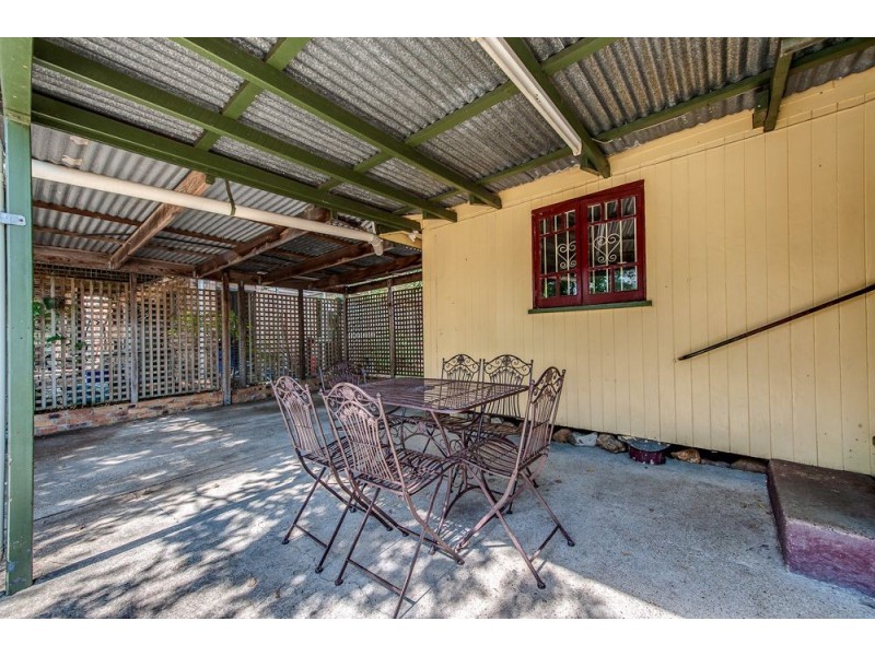 85 Thorn Street, Ipswich QLD 4305