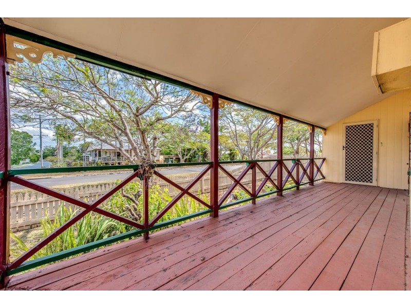 85 Thorn Street, Ipswich QLD 4305