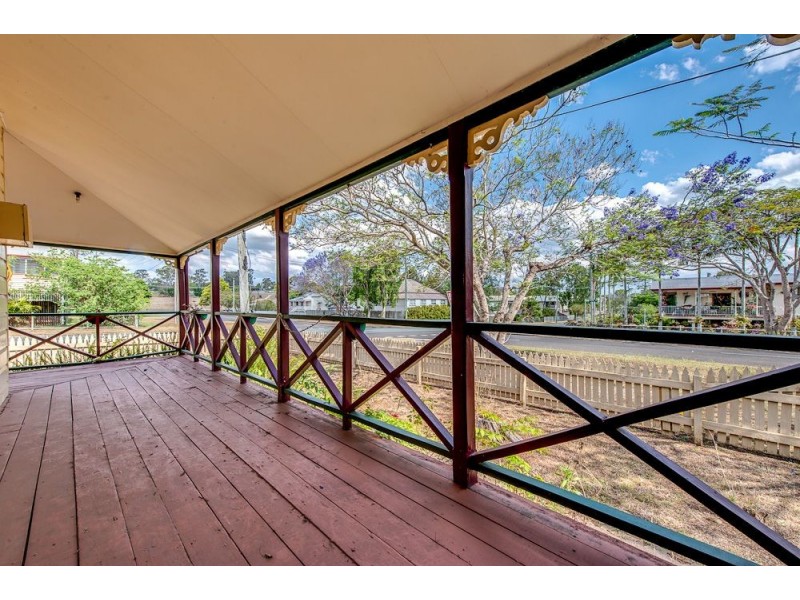 85 Thorn Street, Ipswich QLD 4305