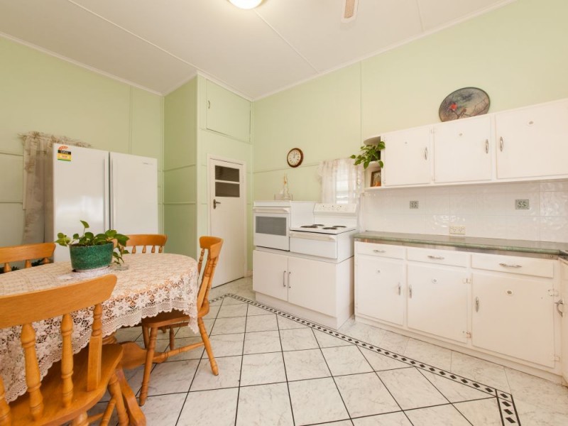 15 Baynes Street, Highgate Hill QLD 4101