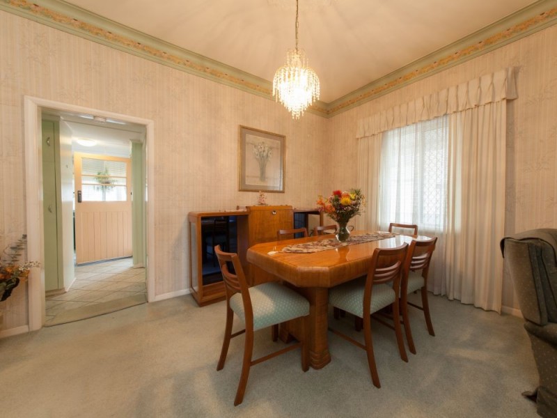 15 Baynes Street, Highgate Hill QLD 4101