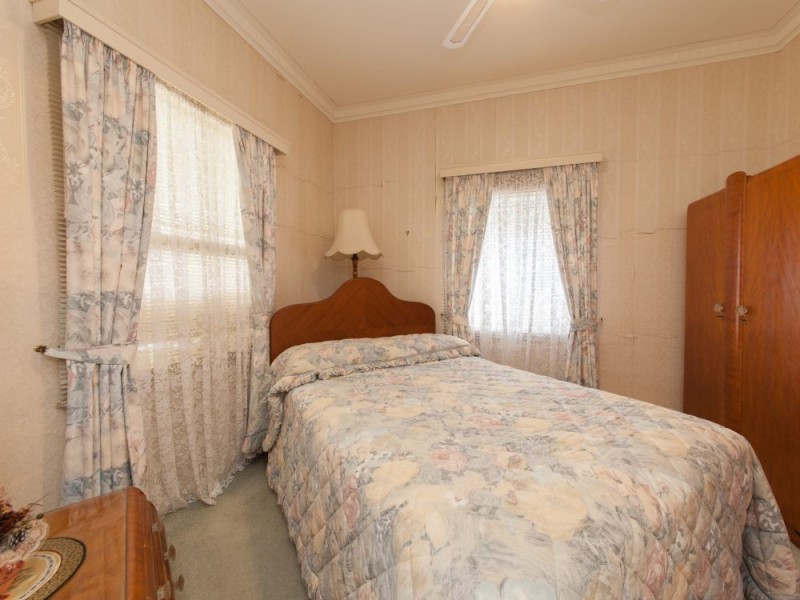 15 Baynes Street, Highgate Hill QLD 4101