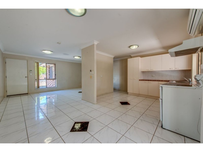 69 Wallaroo Way, Doolandella QLD 4077