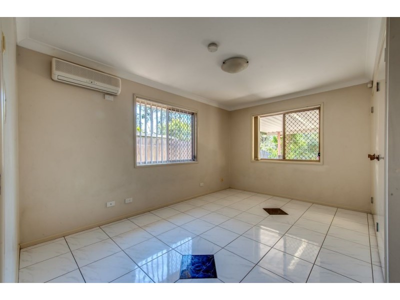 69 Wallaroo Way, Doolandella QLD 4077