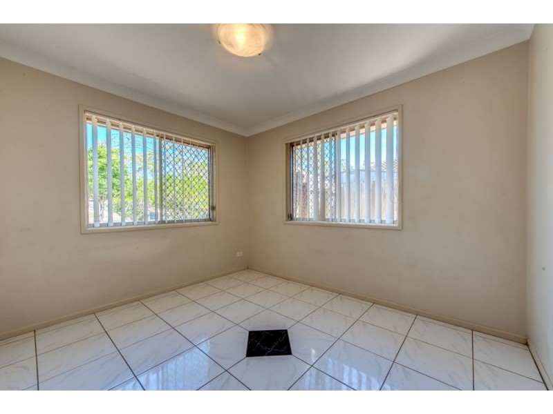 69 Wallaroo Way, Doolandella QLD 4077