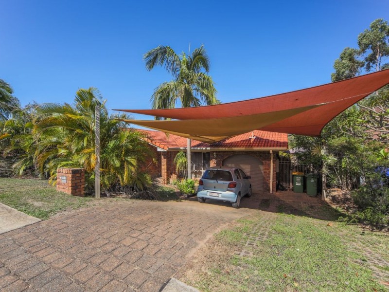 17 Melbourne Road, Arundel QLD 4214