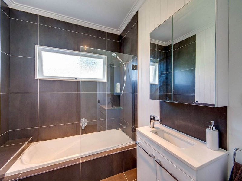 11 Doris Street, Deagon QLD 4017