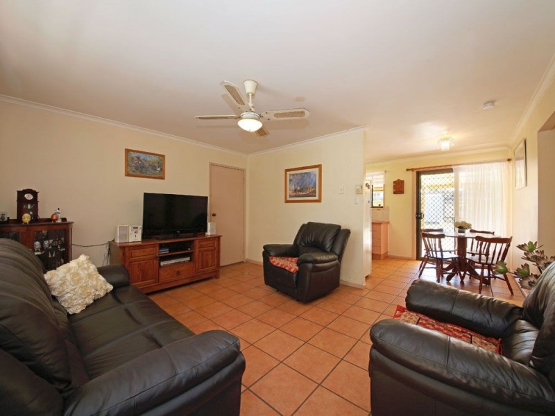 20 Azalea Court, Kallangur QLD 4503