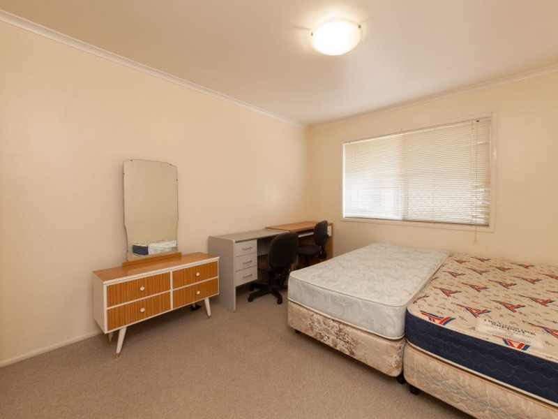 3/153 Clarence Road, Indooroopilly QLD 4068