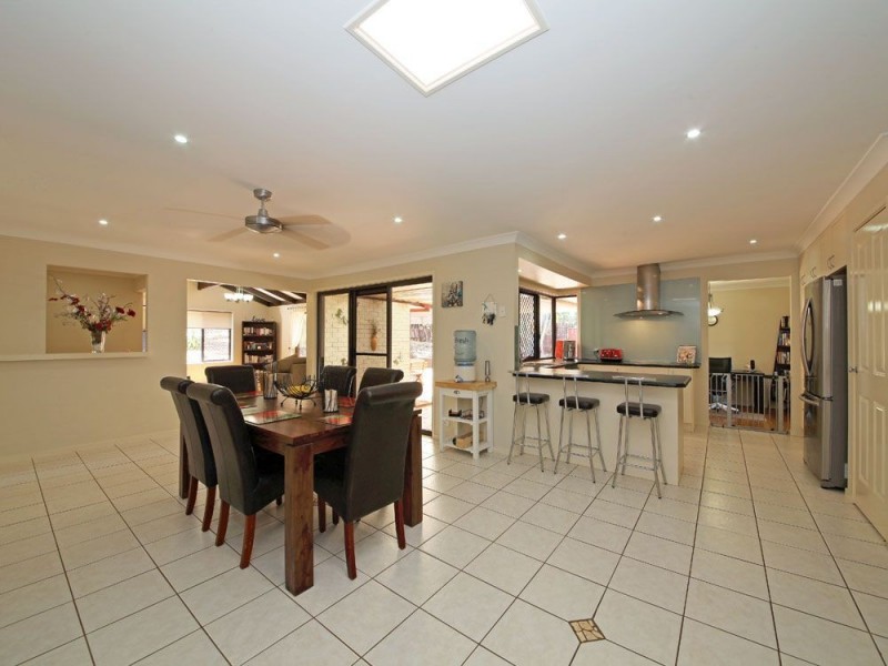 25 James Mac Court, Narangba QLD 4504