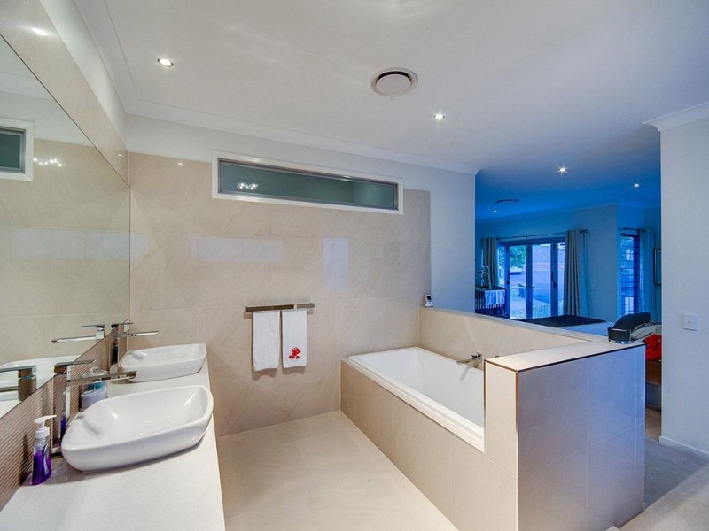 44A Constitution Road, Windsor QLD 4030