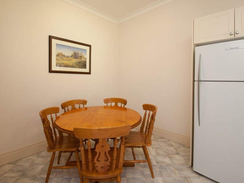 63 Donald Street, Camp Hill QLD 4152