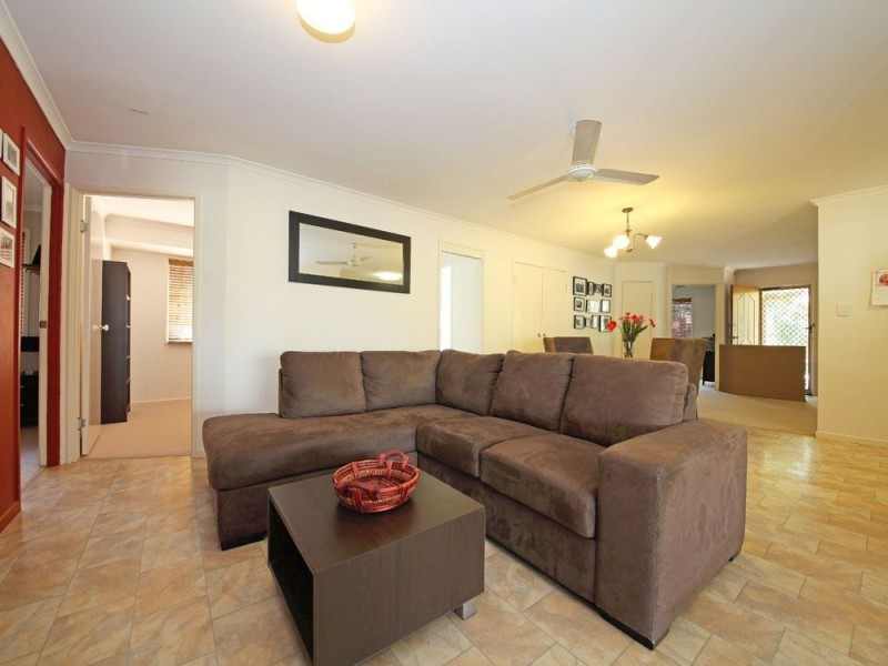 30 Butterfly Drive, Kallangur QLD 4503