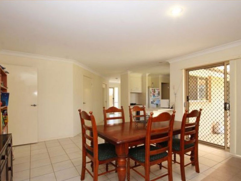 4 Tenzing Court, Warner QLD 4500