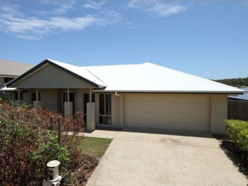 4 Tenzing Court, Warner QLD 4500