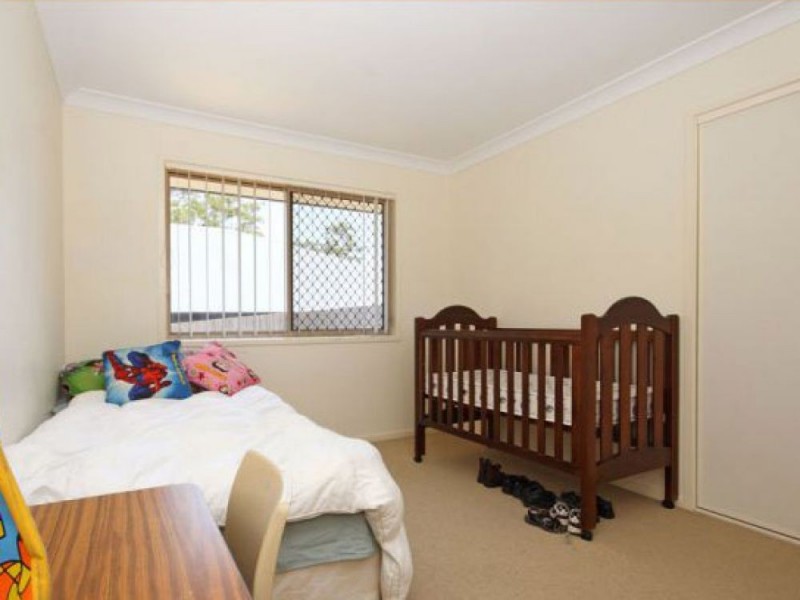 4 Tenzing Court, Warner QLD 4500