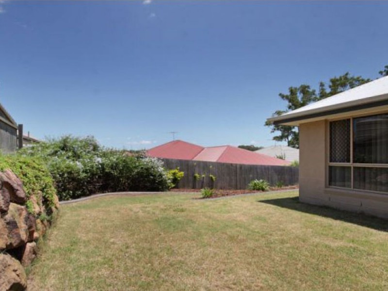 4 Tenzing Court, Warner QLD 4500