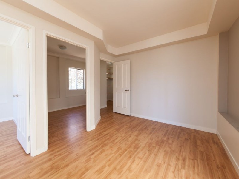 1 Nielson St, Rochedale South QLD 4123