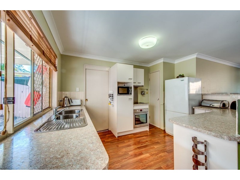 48 Rimu Crescent, Forest Lake QLD 4078