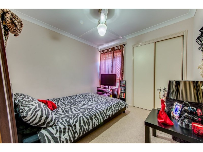 48 Rimu Crescent, Forest Lake QLD 4078