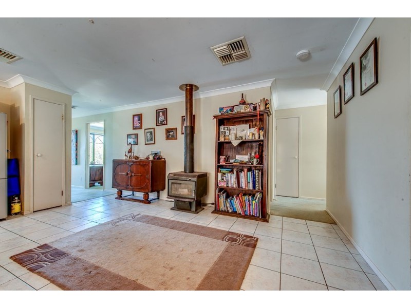 5 McKerrow Crescent, Goodna QLD 4300