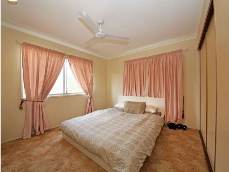 1a Station Ave, Northgate QLD 4013