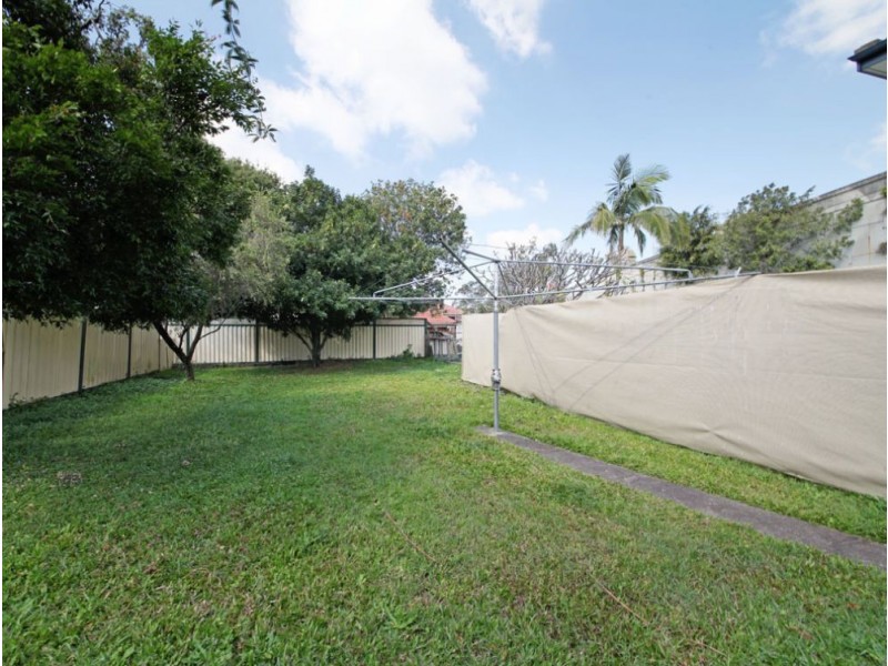 1a Station Ave, Northgate QLD 4013