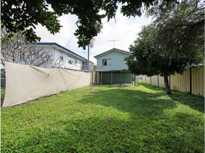 1a Station Ave, Northgate QLD 4013